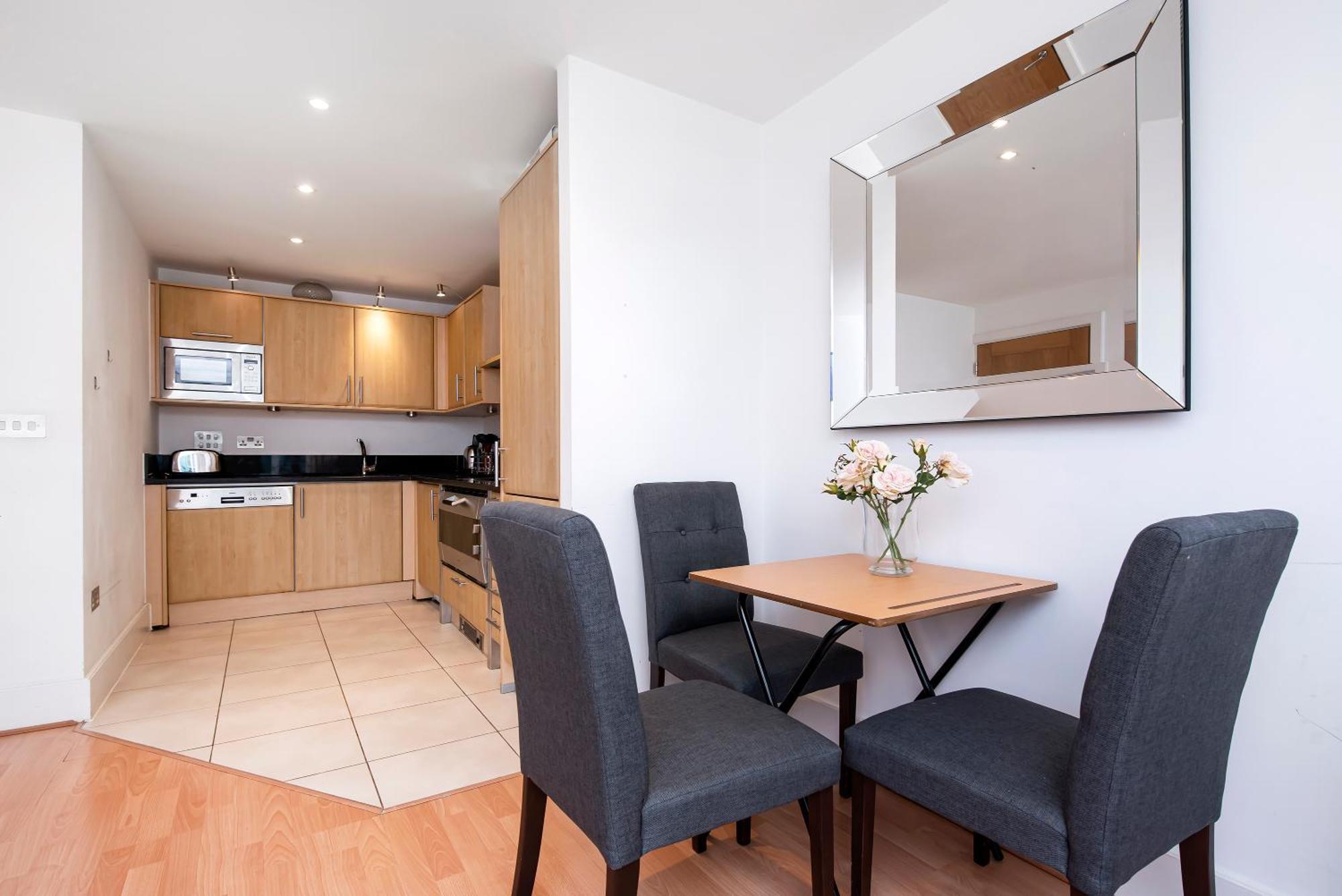 Central 2 Bed With Large Terrace Londres Exterior foto